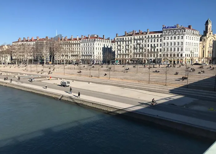 Chambre D'Hotes La Merciere Lyon